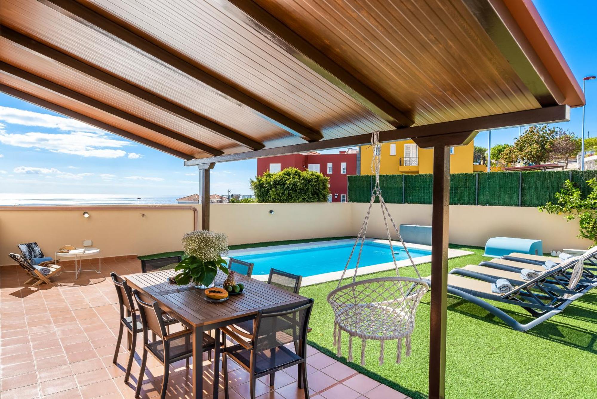 Villa Trueno Refugio De Lujo Con Piscina Climatizada Y Vistas Candelaria Luaran gambar